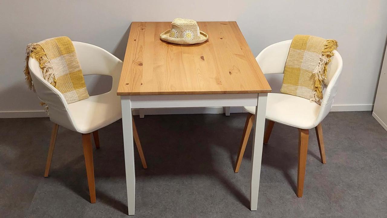 Markus Apartment ストローブル エクステリア 写真