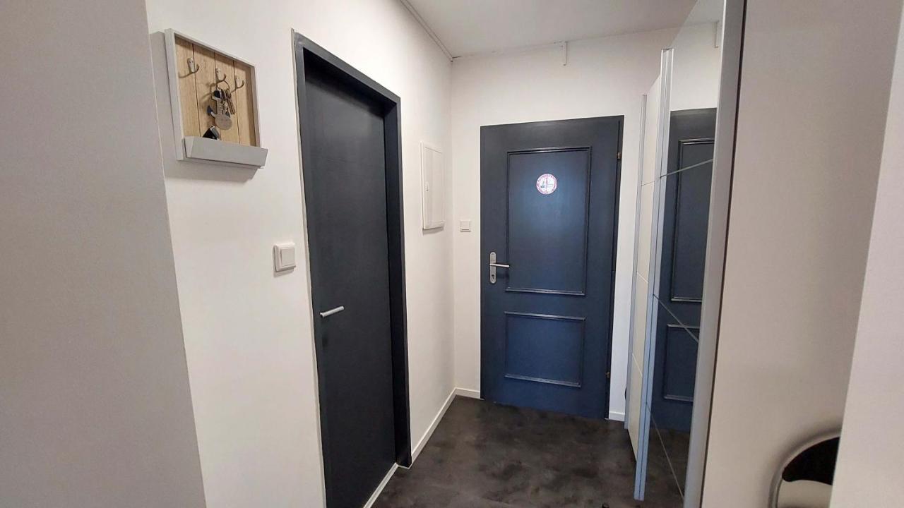 Markus Apartment ストローブル エクステリア 写真